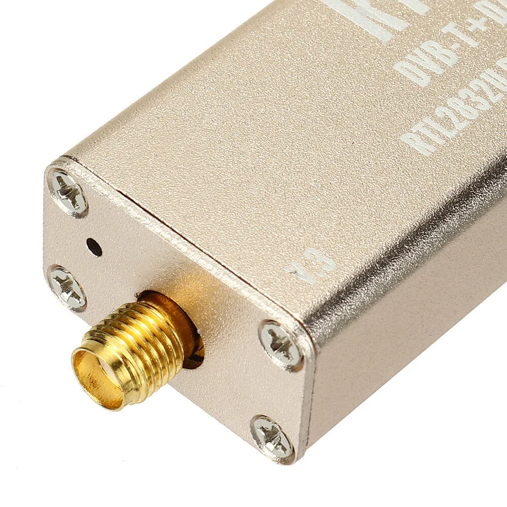 0.1MHz-1.7GHz SDR 0.5 PPM TCXO Compensated High Stability Full Band Software Receiver Aviation Band ADSB RTL2832U   R820T2 with Antenna