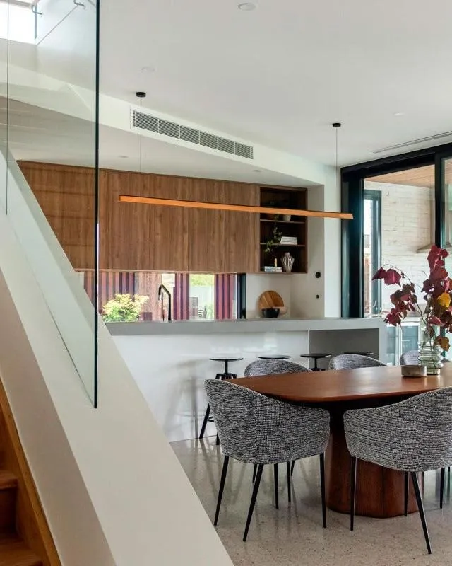 Australian Dual Shine Timber Linear