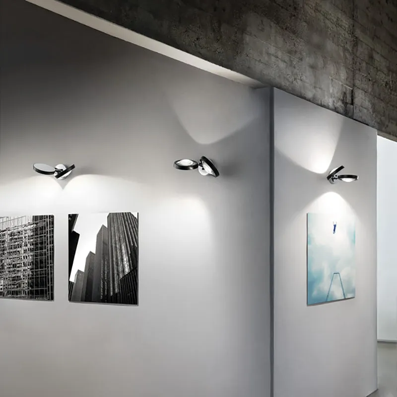 Nautilus Wall Light