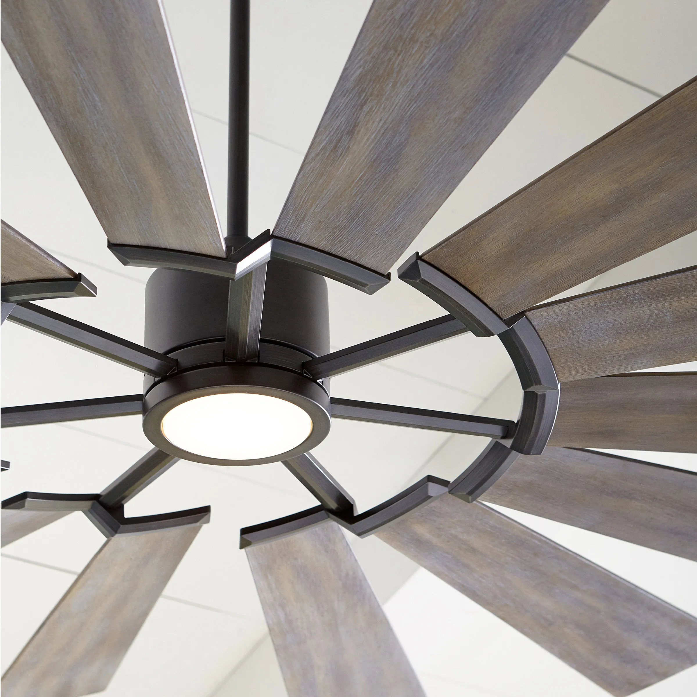 Prairie Grand Indoor / Outdoor Ceiling Fan with Light