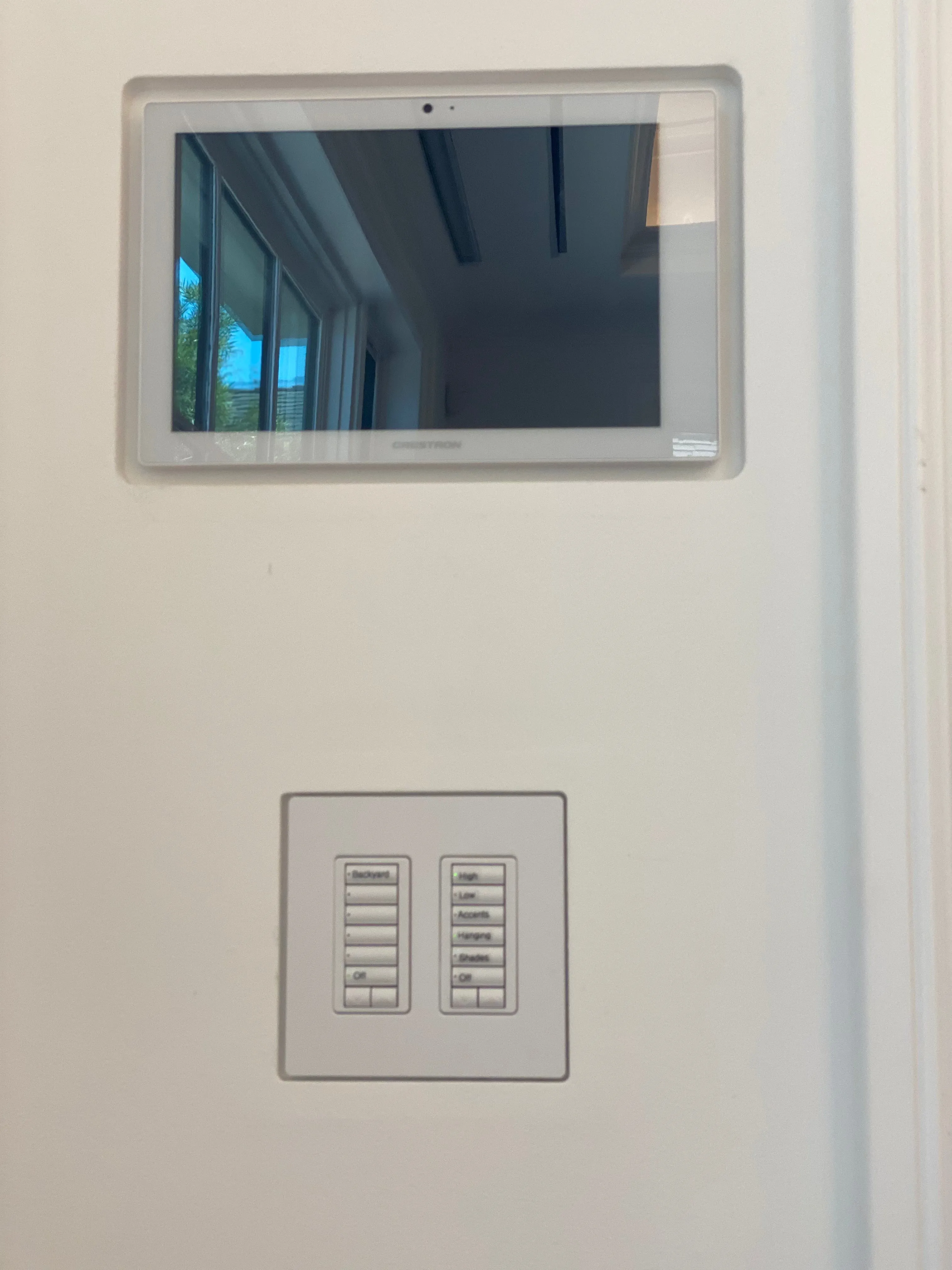 SLA-TPCT10-375 10" Touch Panels Crestron 70 Series Mount | Flush In-Wall Mount
