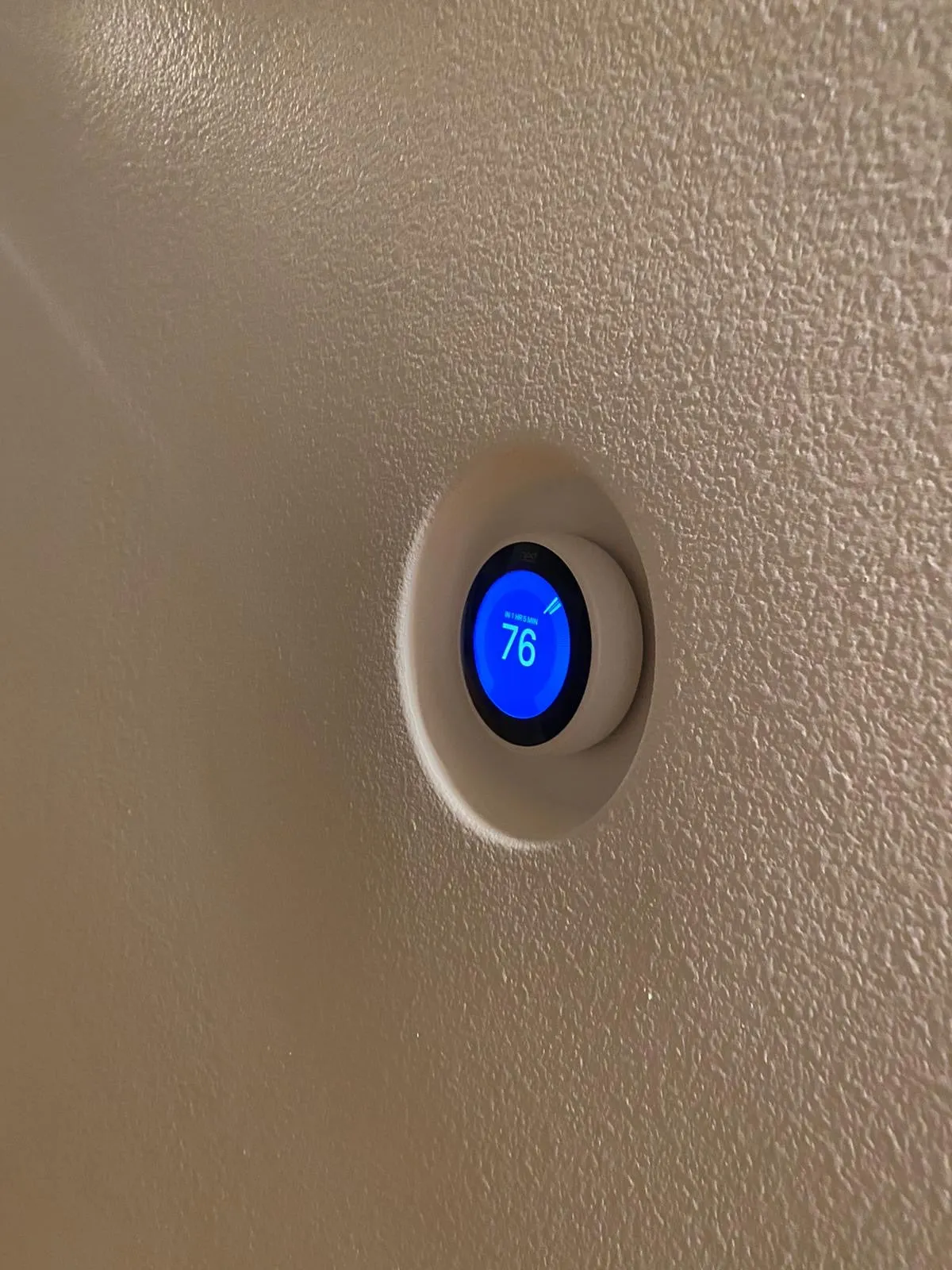 SLN-TSU-500 R1 Nest Universal Flush In-Wall Mount