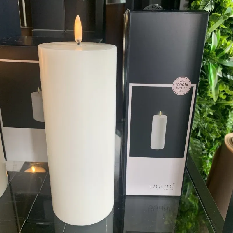 Uyuni Pillar Candle LED White (L)